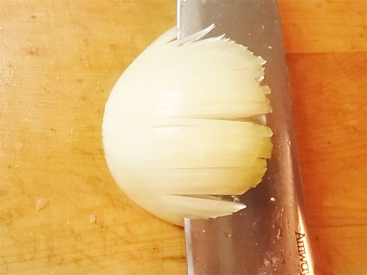 簡単な玉ねぎみじん切りの方法